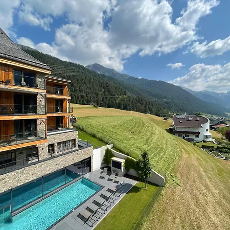 Mountain Residences Aparthotel
