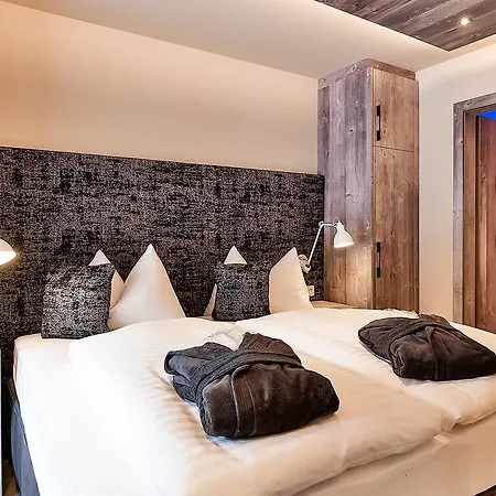 Aparthotel Mountain Residences 4*