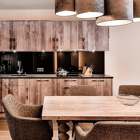 Mountain Residences 4* 장크트안톤암아를베르크